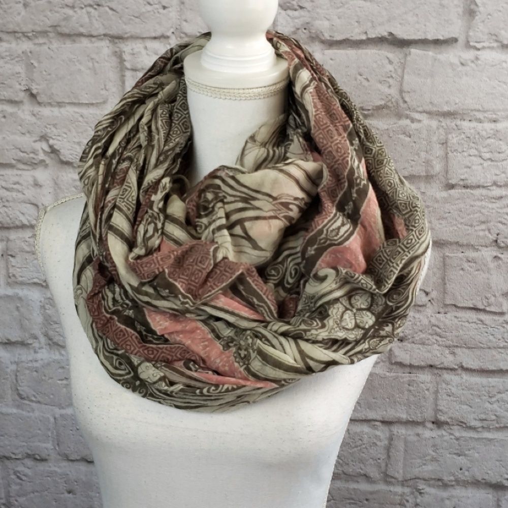 💚Tissue Infiniti Scarf Large Tan &Pink